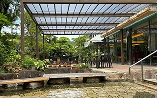 足湯ガーデンカフェ